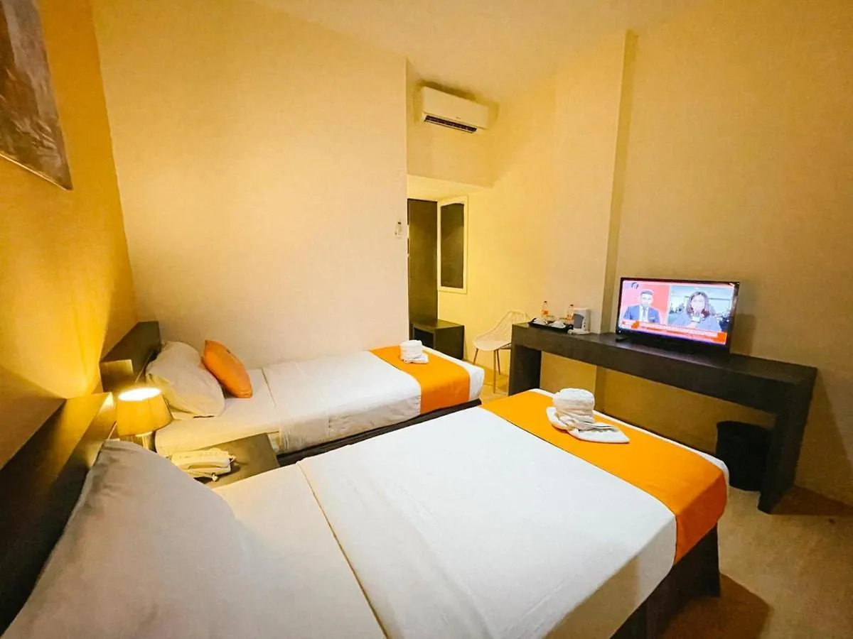 Reddoorz @ Sunset Point Seminyak Hotel Guest house