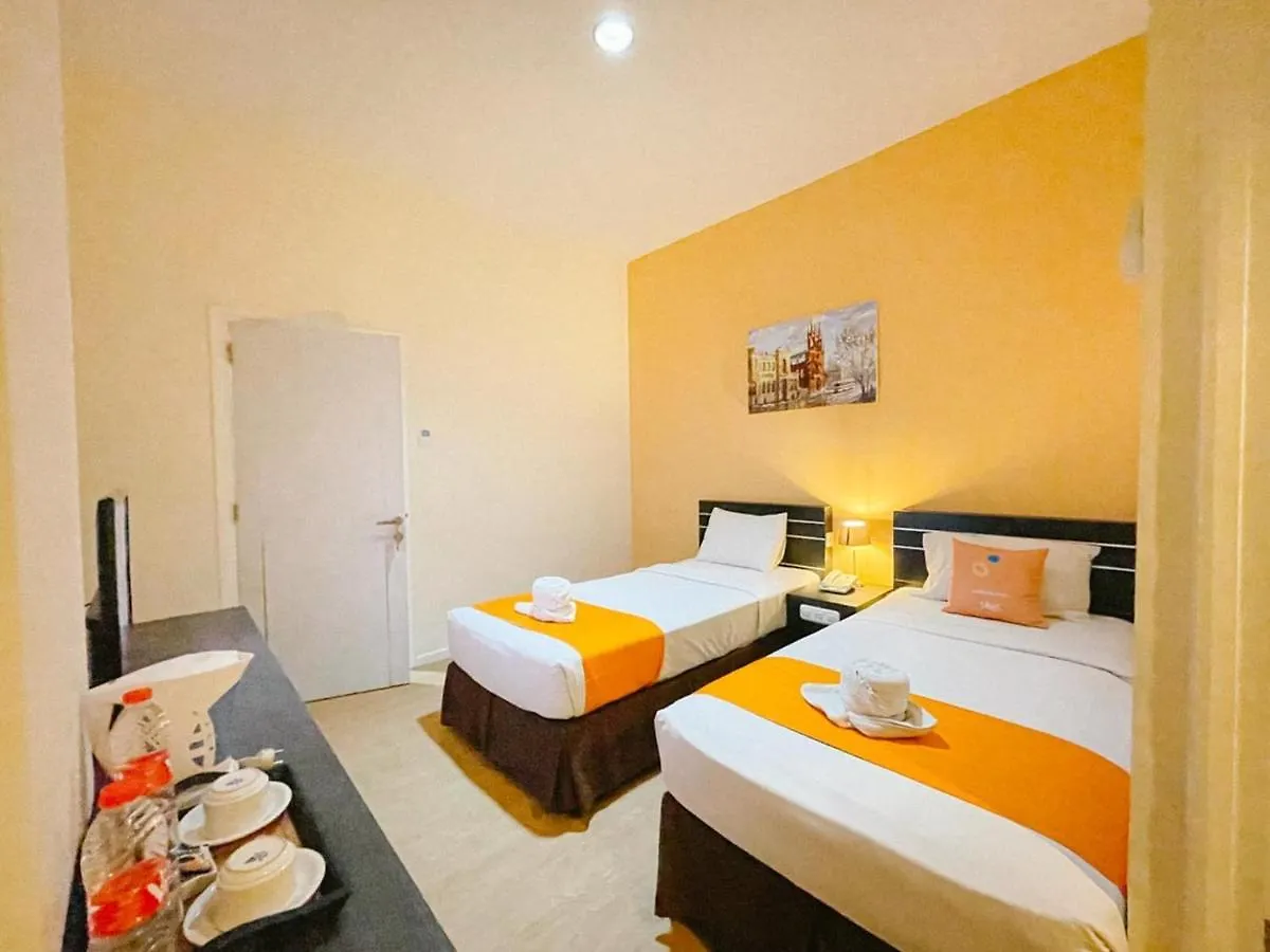 Guest house Reddoorz @ Sunset Point Seminyak Hotel